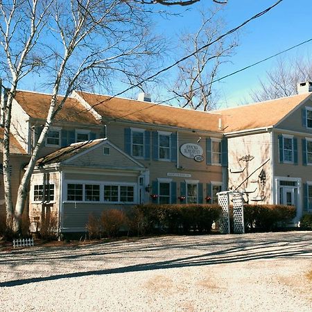 Simmons Homestead Inn Гианнис Порт Экстерьер фото